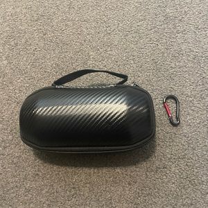 gSport JBL flip 5 speaker case